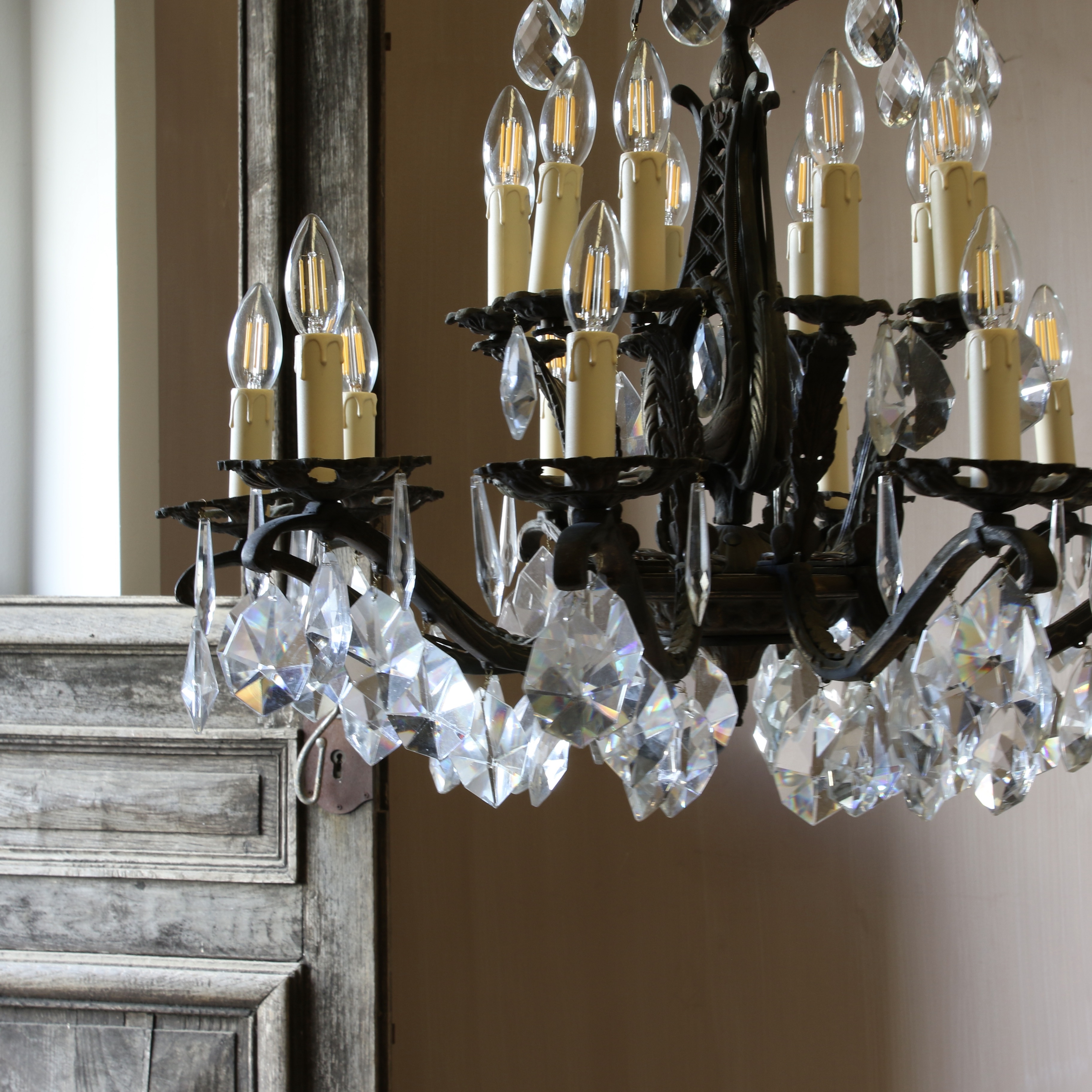 French 20 Light Chandelier